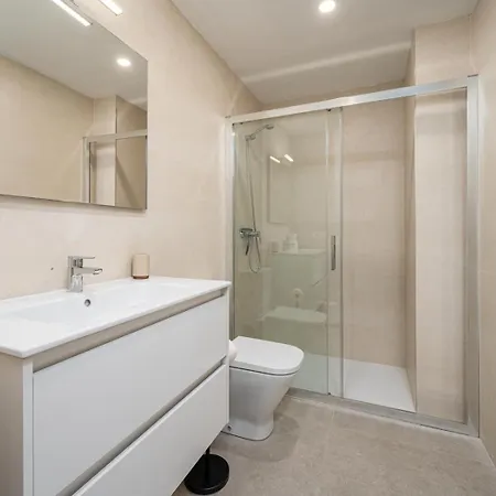 2 Bedrooms San Isidro דירה *