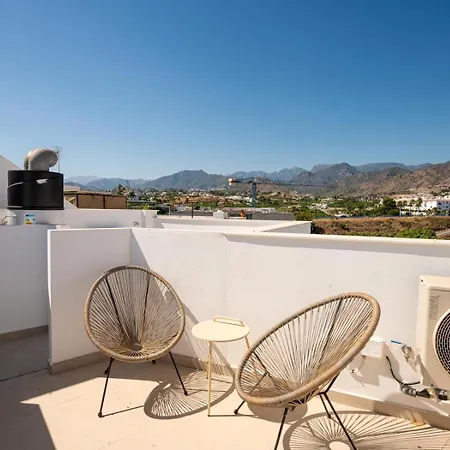 2 Bedrooms San Isidro Appartement *